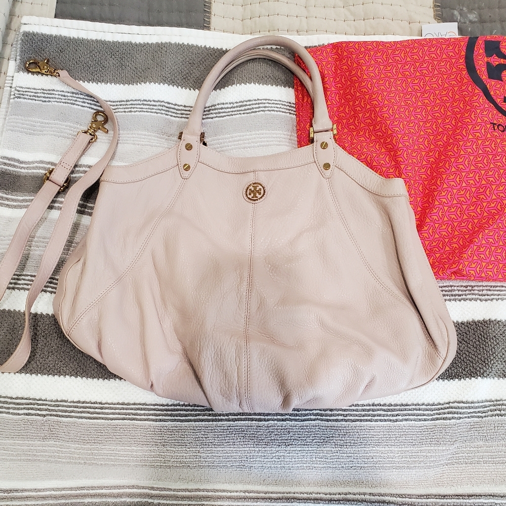 IUC Tory Burch bag